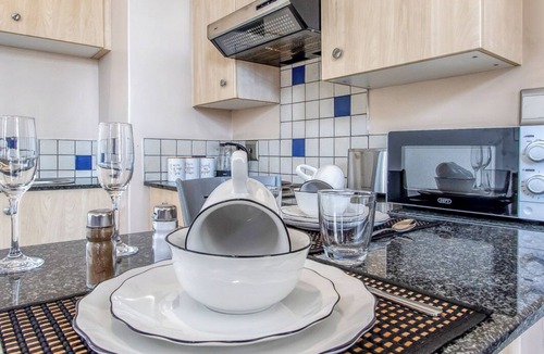 Newtown Apartment | 3 Shots Wifi Netflix at Mapungubwe