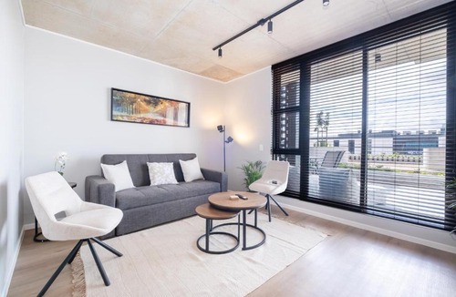 Observatory Apartment | 317 Riverlands - Lux 1 bedroom Apartment