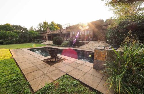 White River Villa | 4 Bedroom Holiday Home, Bayhill, Whiteriver Country Estate