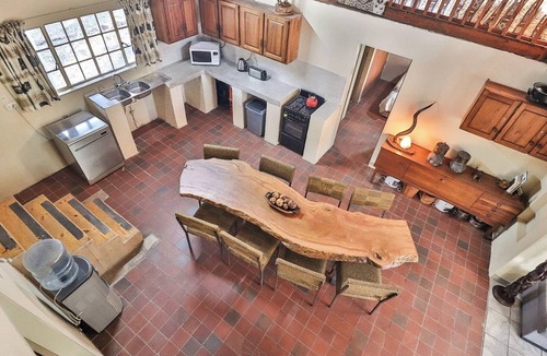 Marloth Park Villa | 4-bedroom villa in amazing Marloth Park next to the Kruger Park