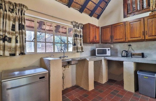 Marloth Park Villa | 4-bedroom villa in amazing Marloth Park next to the Kruger Park