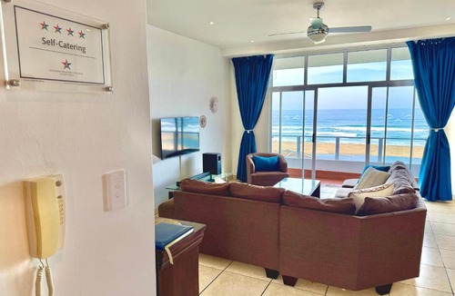 Margate Beach Apartment | 405 Colonial Sands Family Holiday