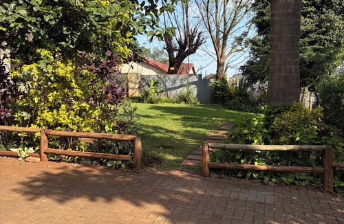 Thohoyandou Apartment | 5 km to the mall. 2 showers and bathtub at masili guesthouse