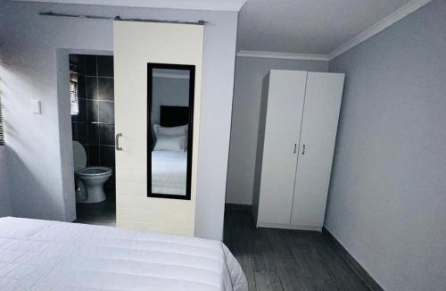Bezuidenhout Valley Apartment | 6 the Curve Unit 5