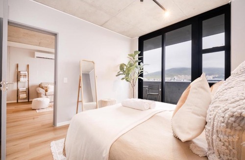 Observatory Apartment | 705 Riverlands - 1Bedroom Apartment with Mountain Views