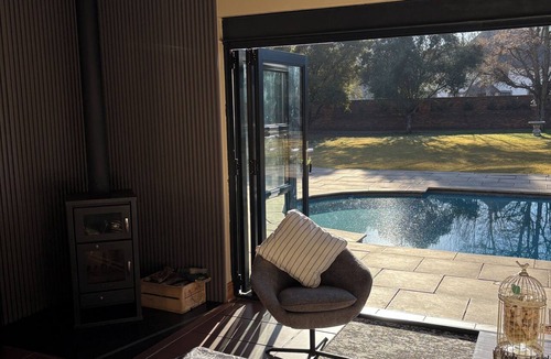 Hartbeespoort House | 8 @ Mill Lane Hartbeespoort Guesthouse Hot Tub & Mountain Views