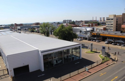 Bloemfontein Apartment | A Penthouse Room in Downtown Bloemfontein