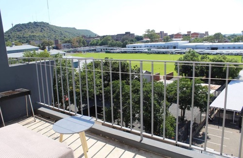 Bloemfontein Apartment | A penthouse room in downtown Bloemfontein