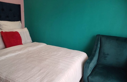 Greater Johannesburg Metropolitan Area Bed & Breakfast | Accommodation For Group & Family House, "B&B" in Johannesburg Midrand