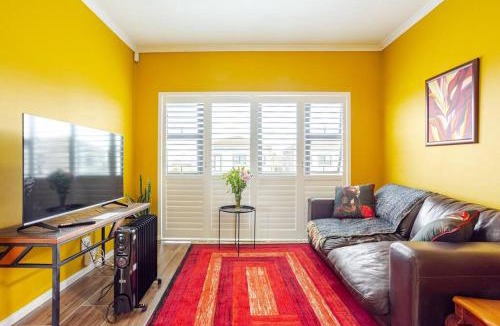 Parklands Apartment | Affordable Luxury