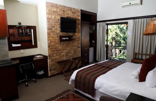 Zwartkop House | Africa House Accommodation