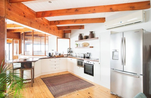Jeffreys Bay Bed & Breakfast | African Perfection 1
