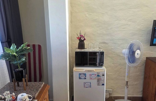 Southport House | Aloe Self Catering Budget Room With Kitchenette