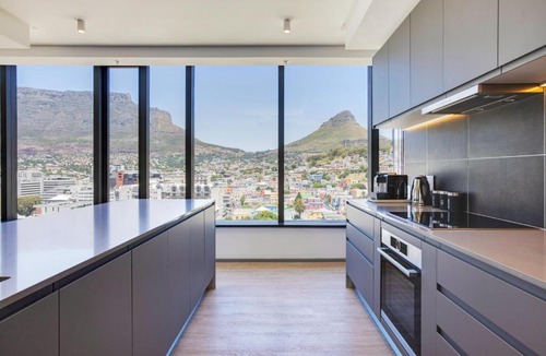 Bo'Kaap Apartment | Always-Power De Waterkant City Sanctuary
