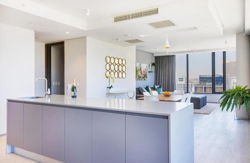 Bo'Kaap Apartment | Always-Power De Waterkant City Sanctuary