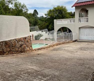 Greater Johannesburg Metropolitan Area House | Amazing Cozy Small Home