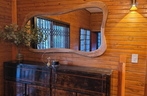 Komatipoort House | An 8-sleeper luxury self-catering lodge with a view of Kruger National Park.