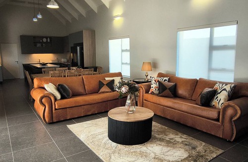 Trawal House | Anka's House in high security eco estate, Somerset West, Close to the winelands.