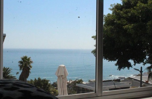 Camps Bay Apartment | Apartment With sea View