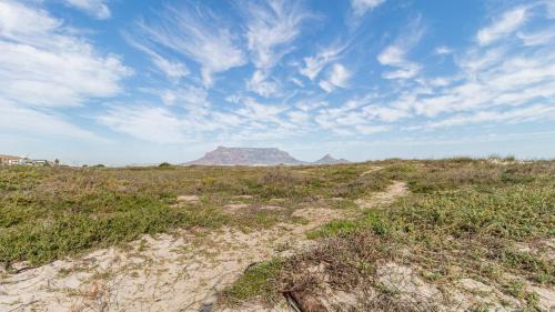 Kareeberg Apartment | Atlantic Waves Guest House