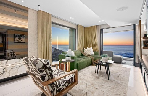 Bantry Bay Apartment | Aurum 501