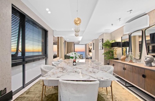 Bantry Bay Apartment | Aurum 501