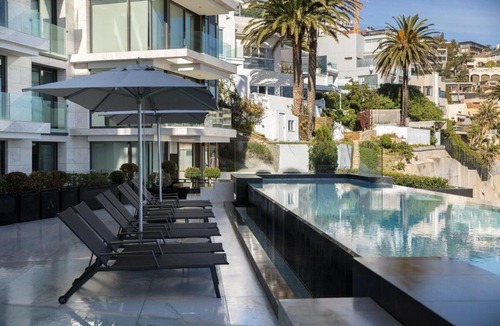 Bantry Bay Apartment | Aurum 501