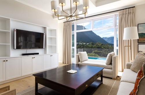 Hout Bay Hotel | Bay Haven Collection
