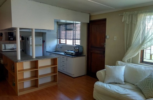 Cape Town Cottage | Beauty, Location & Loads of Space.the perfect base from which to explore!