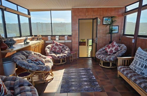 Myoli Beach House | Bee Unique Holiday Home