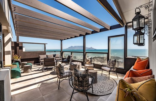 Bloubergstrand Hotel | Belle Maroc