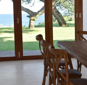 Umtentweni Villa | Berna Coastal Retreat