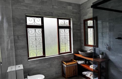 Umtentweni Villa | Berna Coastal Retreat