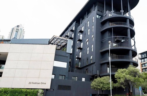 Sandown Apartment | BlackBrick Hideaway 6mon from Sandton City