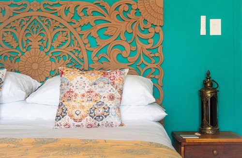 Simon's Town Villa | Boho Ocean View Villa Pool & Walk to Beach, Solar & Battery back up