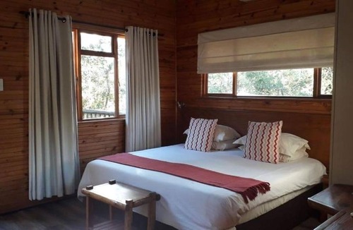Hluhluwe Hotel | Bonamanzi Game Reserve