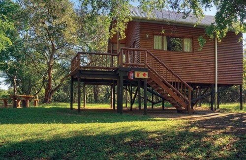 Hluhluwe Hotel | Bonamanzi Game Reserve