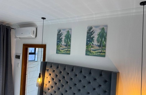 Greater Johannesburg Metropolitan Area Apartment | Boutique Hotel-Style Room In Ferndale-A1