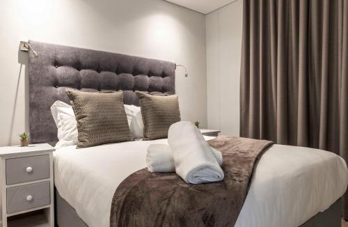 Cape Town City Centre Apartment | C501 Woodstock Quarter