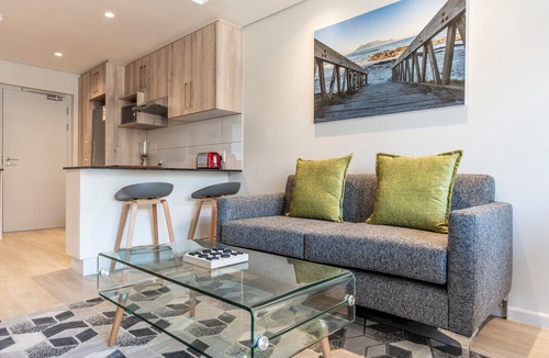 Cape Town City Centre Apartment | C503 · New Apartment , Woodstock Quarters!