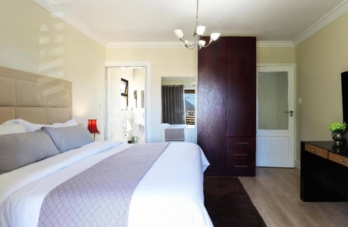 Cape Town House | Camdale Guesthouse