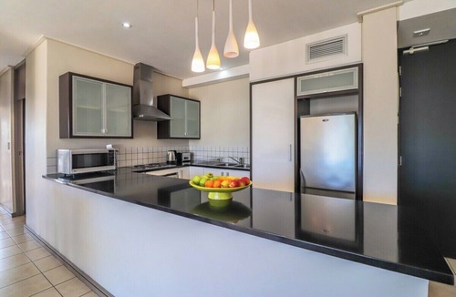 Century City Apartment | Canal-Side 2BR, Balconies & Great Location by CTHA
