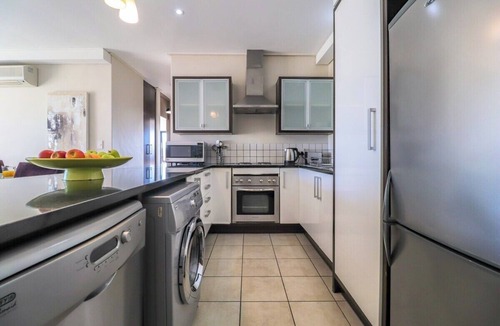 Century City Apartment | Canal-Side 2BR, Balconies & Great Location by CTHA