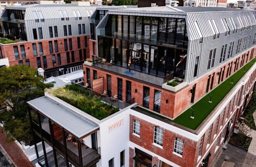 Cape Town City Centre Hotel | Canopy By Hilton Cape Town Longkloof