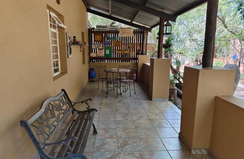 Madeteleli Apartment | Cave View Cottages - Self catering
