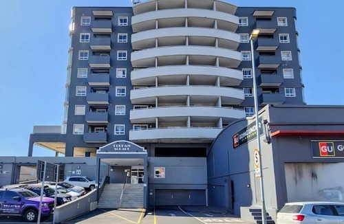 Salt River Apartment | Central Head Rest - Perfect Pop in spot
