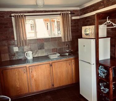 Umsobomvu Cabin | Chargo River Lodge