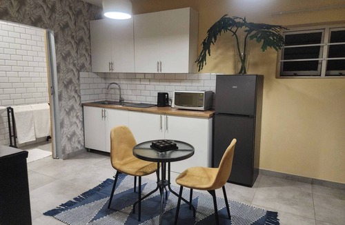 Durban North House | Charming Holiday House in Durban North - Your Perfect Getaway Awaits