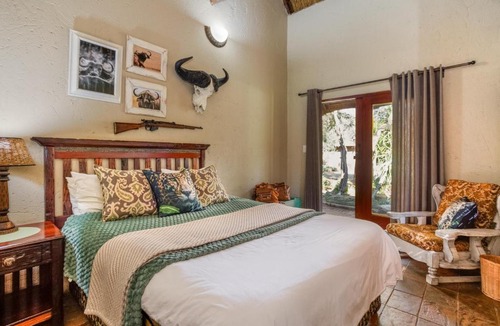 Letsemeng Cabin | Cheasas Peak Safaris