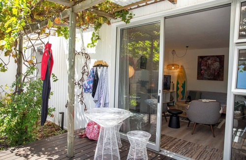 Noordhoek Cottage | Chilled 1 bed Cottage in Noordhoek with private garden & deck